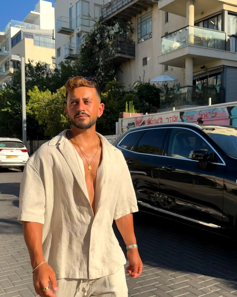 נריאל אוהב שלום — לייף סטייל
